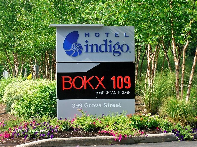 Hotel Indigo Boston - Newton Riverside Extérieur photo